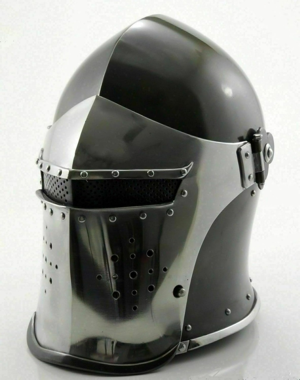 Medieval Crusader Great Helm – Steel Knight Helmet